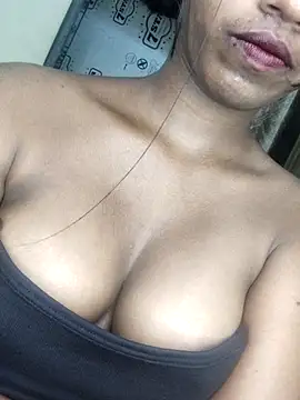 Simran 0011 online show from March 2026 03:47:01 PM