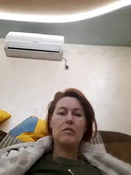 Snapshot of LanaOlbenst chatting on December 2025 02:37:02 PM LanaOlbenst online show from December 2025 02:37:02 PM