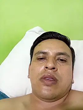 Snapshot of art-e9-2 chatting on December 2025 07:53:02 PM art-e9-2 online show from December 2025 07:53:02 PM