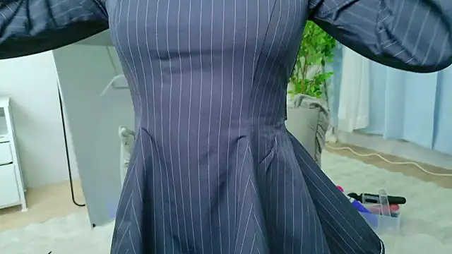 Snapshot of _Sakura_F chatting on March 2026 05:45:01 PM Sakura F online show from March 2026 05:45:01 PM