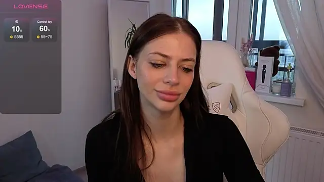 Snapshot of Daria_Promisess chatting on November 2025 05:07:02 AM Daria Promisess online show from November 2025 05:07:02 AM