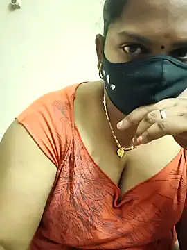 Paru Tamil Ponnu online show from December 2025 06:58:01 PM