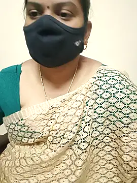 Paru Tamil Ponnu online show from December 2025 06:14:02 PM