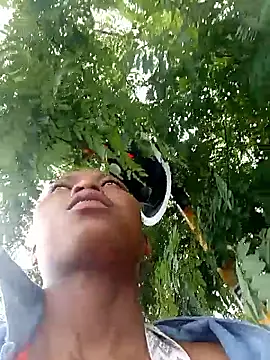 Sweethoneypot25 online show from March 2026 09:37:02 AM