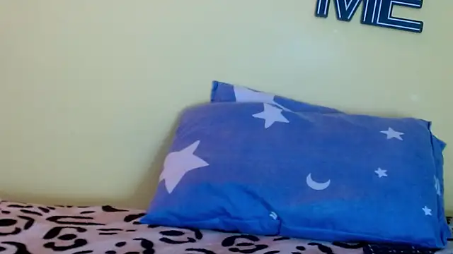 angel18evil online show from January 2026 12:59:01 AM