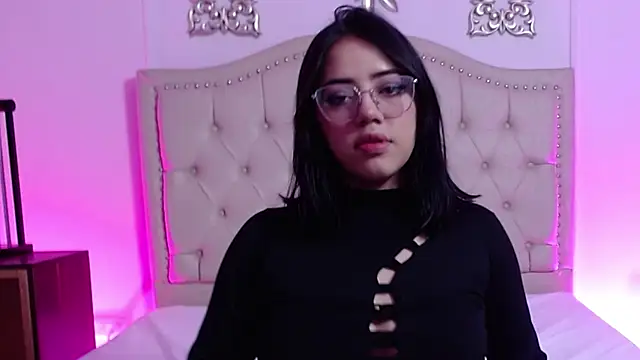 Snapshot of Lia_Lean chatting on November 2025 11:24:01 AM Lia Lean online show from November 2025 11:24:01 AM