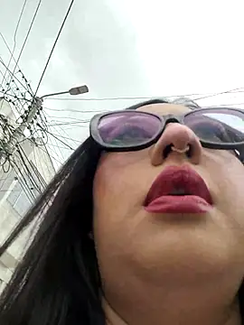 Venus 22 online show from November 2025 05:15:02 PM