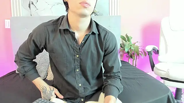 eren jeager online show from February 2026 01:14:01 AM