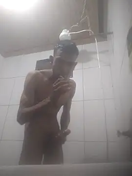 Snapshot of Gzinho69ik chatting on December 2025 10:04:02 PM Gzinho69ik online show from December 2025 10:04:02 PM