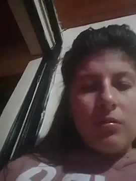 Snapshot of AnaMaria-12 chatting on November 2025 12:02:01 AM AnaMaria-12 online show from November 2025 12:02:01 AM