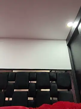 Snapshot of _scarleth_lux chatting on December 2025 08:29:01 PM scarleth lux online show from December 2025 08:29:01 PM