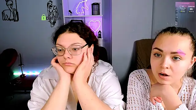 Snapshot of loya_best chatting on December 2025 09:47:02 AM loya best online show from December 2025 09:47:02 AM