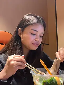 Toffee-00 online show from December 2025 11:08:01 AM