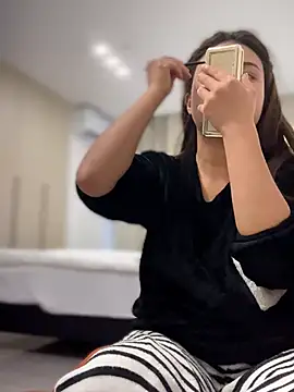 Toffee-00 online show from March 2026 07:58:01 AM