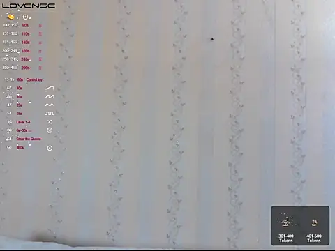 Snapshot of LustfulSarah chatting on November 2025 07:07:01 AM LustfulSarah online show from November 2025 07:07:01 AM