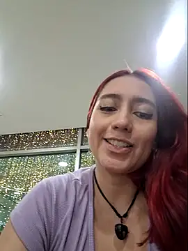 Eveeelyn25 online show from November 2025 10:54:02 PM