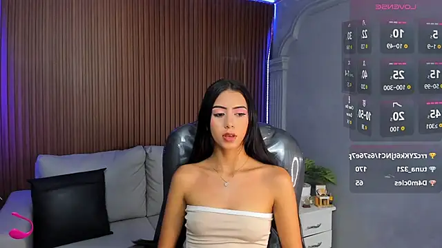 Gemma19  online show from January 2026 10:14:02 PM