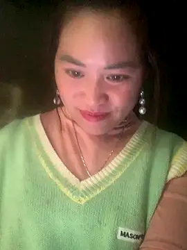 hotel222 online show from November 2025 04:01:01 AM