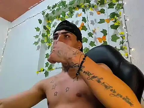 Snapshot of beatandtalk chatting on November 2025 07:08:02 AM beatandtalk online show from November 2025 07:08:02 AM