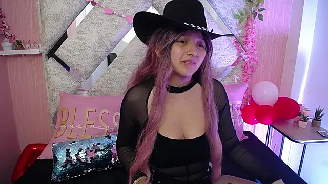 CandySwan online show from February 2026 11:50:01 AM