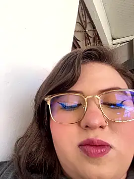 Kitty Bms  online show from January 2026 07:39:01 PM