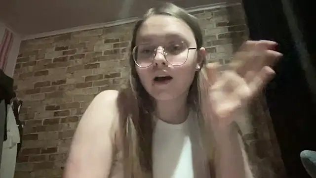 Snapshot of Blair_Reid chatting on December 2025 05:41:02 PM Blair Reid online show from December 2025 05:41:02 PM