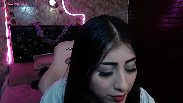 dulcinea77gp online show from June 2026 03:53:01 AM