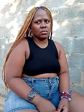 Snapshot of BlackPearlxxo chatting on July 2026 01:37:01 PM BlackPearlxxo online show from July 2026 01:37:01 PM