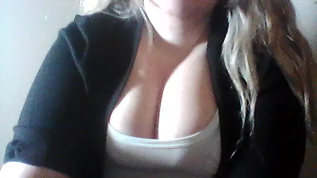 BelladonnaSkye online show from December 2025 08:26:01 PM