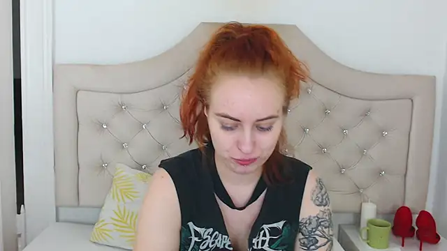 Snapshot of RubyBigBoobs chatting on December 2025 03:50:02 PM RubyBigBoobs online show from December 2025 03:50:02 PM