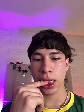 kaelwolf tay online show from March 2026 07:15:02 PM