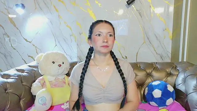 Cloe16  online show from February 2026 03:24:02 AM