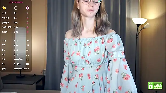 ToyaPletz online show from January 2026 07:05:02 PM