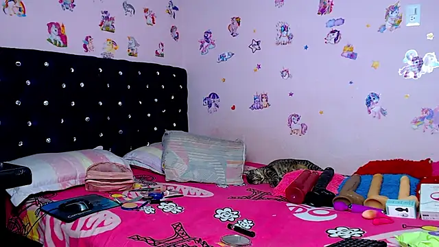 ShantalTsFox online show from March 2026 04:03:01 AM