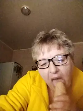 Snapshot of MillanaOcean chatting on December 2025 02:52:01 AM MillanaOcean online show from December 2025 02:52:01 AM