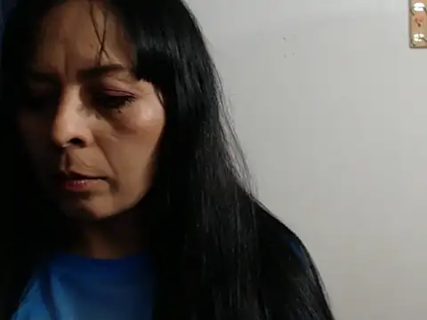 Snapshot of Paolahotty chatting on November 2025 02:58:01 AM Paolahotty online show from November 2025 02:58:01 AM