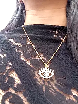  ArianaToro online show from November 2025 03:13:02 PM