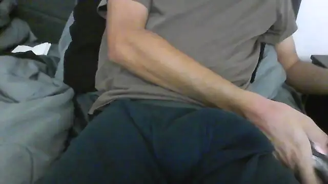 Snapshot of latinman7944 chatting on April 2026 06:46:01 AM latinman7944 online show from April 2026 06:46:01 AM