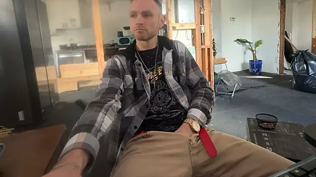 famous1tad online show from December 2025 08:39:02 PM