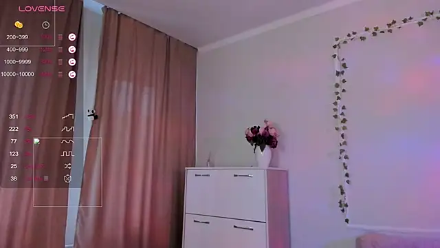 Snapshot of SweetieMarry chatting on July 2026 07:23:02 AM SweetieMarry online show from July 2026 07:23:02 AM