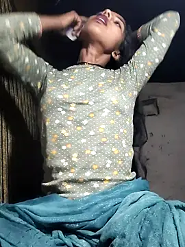 Snapshot of Babita_Gori chatting on April 2026 03:24:02 PM Babita Gori online show from April 2026 03:24:02 PM