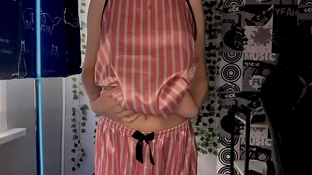 helgicuteness online show from February 2026 11:50:01 AM