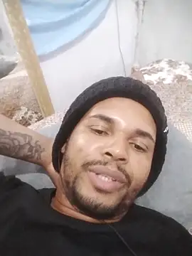 Manoel315 online show from December 2025 11:14:02 PM