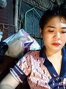 Lin-kute98 online show from March 2026 12:34:01 PM