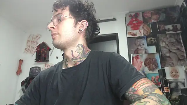 CryBoy13 online show from January 2026 06:05:01 AM