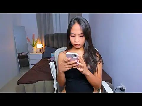 Snapshot of Laureen_BrownXxx chatting on July 2026 11:48:02 AM Laureen BrownXxx online show from July 2026 11:48:02 AM