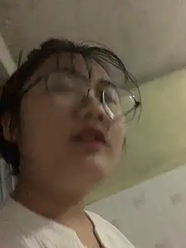 lau-2 online show from December 2025 12:36:02 PM