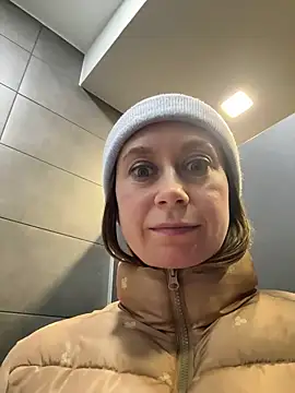 Brooke lover online show from April 2026 06:19:01 AM