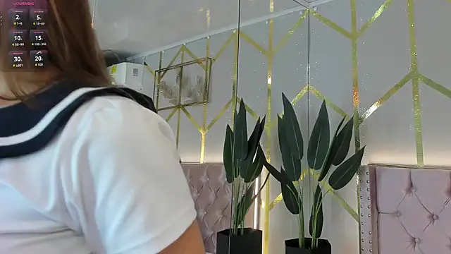 Lola saenz  online show from February 2026 11:50:01 AM