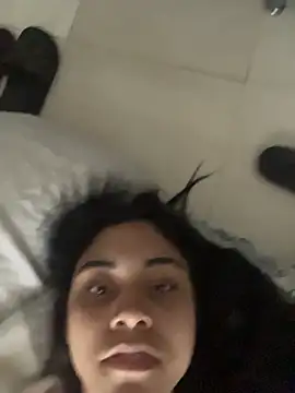 Miia moonn online show from December 2025 10:57:02 AM